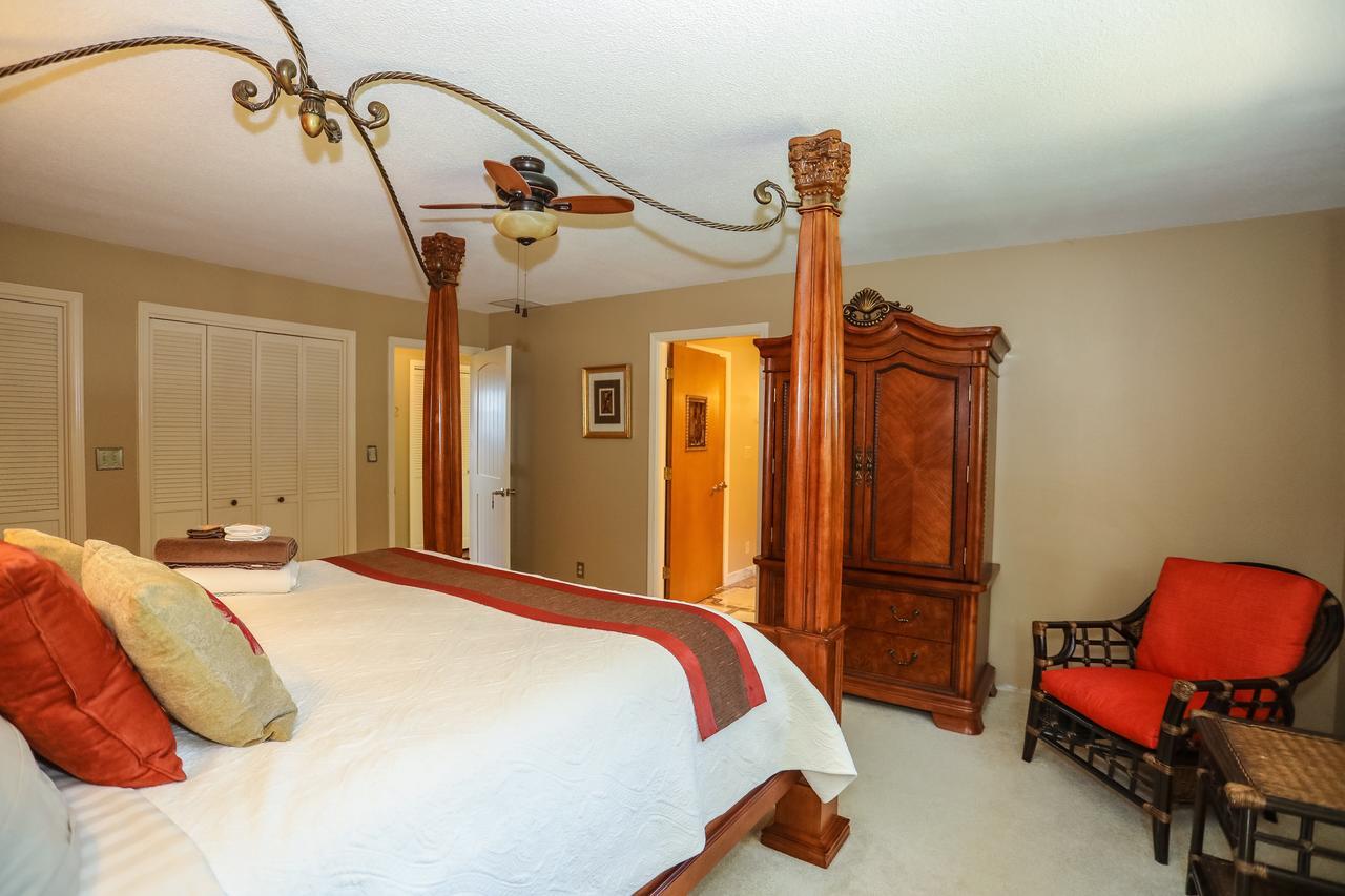 The Lodge At Beaver Lake Bed And Breakfastロジャース エクステリア 写真